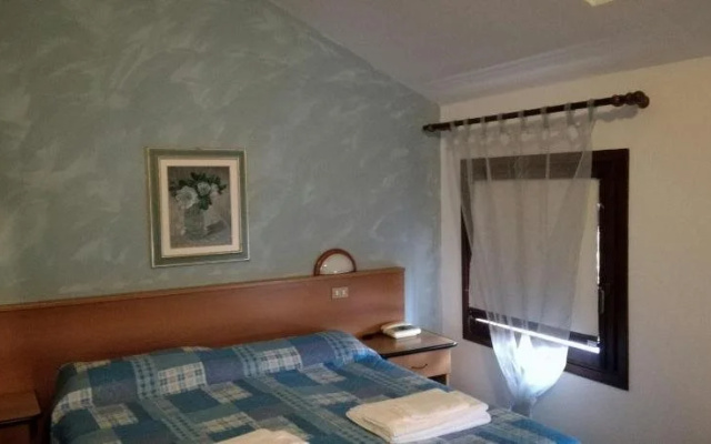 Hotel Roma