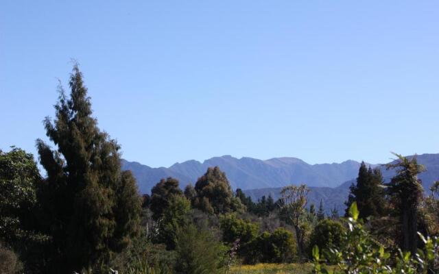 Summerspring Beachfront Accommodation