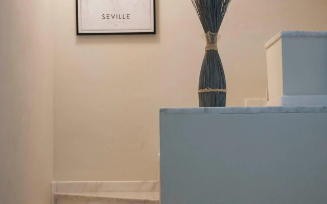 Minty Stay - Dean Miranda near Catedral