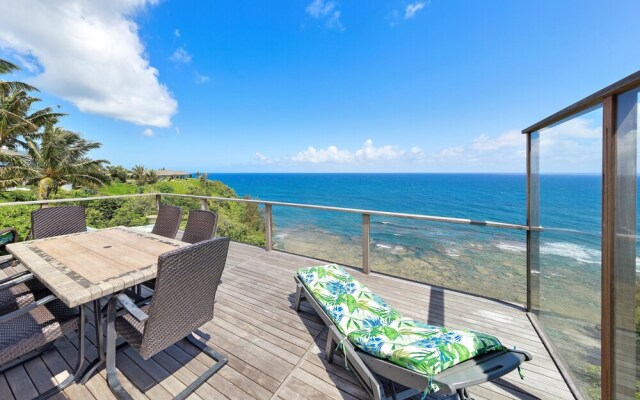 Spindrift Kauai 3 Bedroom Home by RedAwning