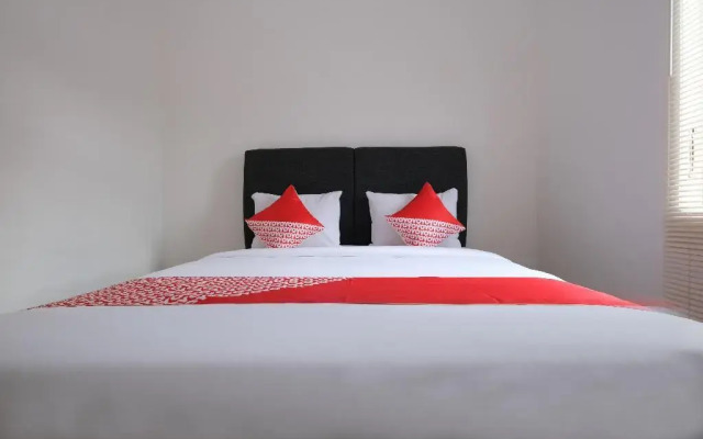 Mango Residence by OYO Rooms