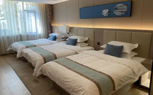 GreenTree Eastern Dali Railway Station Hotel