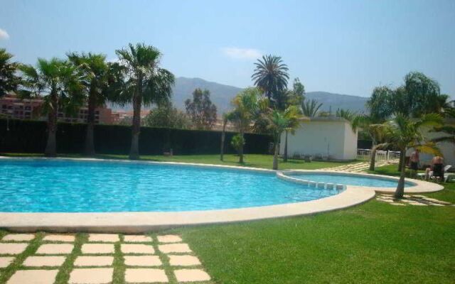 Apartamentos Puerto Romano 3000