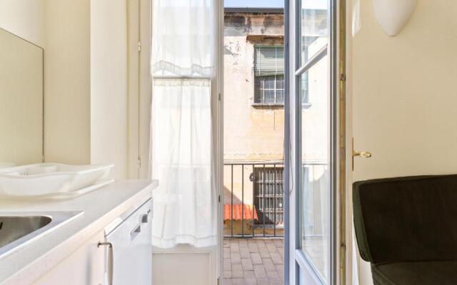 Corso Vercelli Elegant Apartment