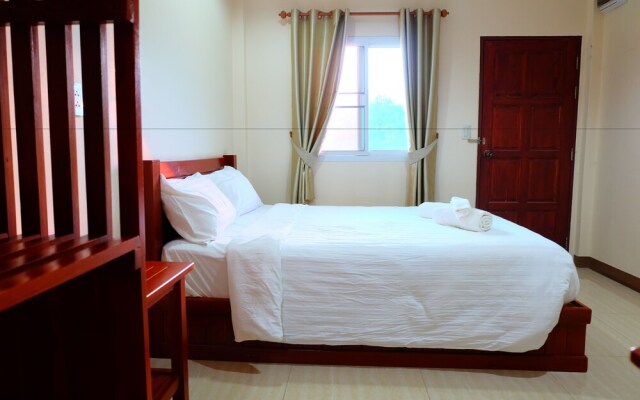 Nern Paksang Resort