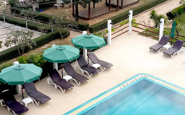 Samed Cliff Resort