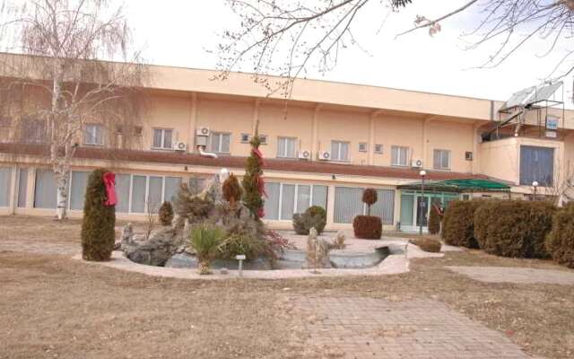 Ale Dar Hotel