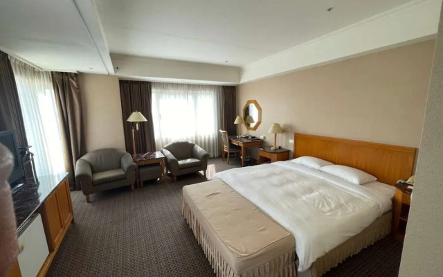 Chuto Plaza Hotel