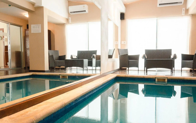 Sunset Beach Hotel