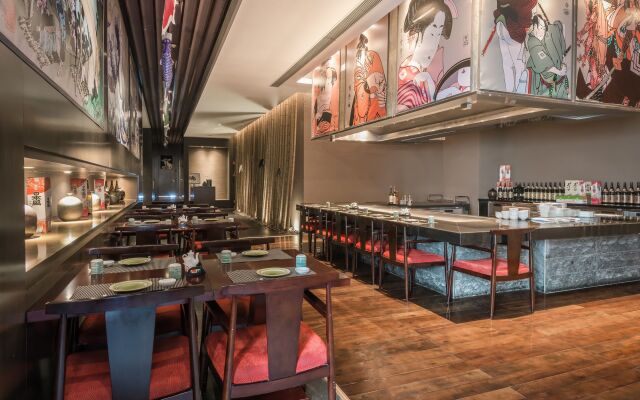 Crowne Plaza Yichang by IHG