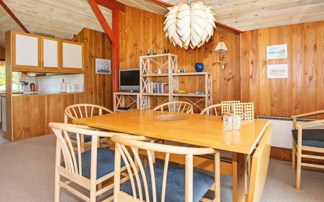 Exotic Holiday Home in Midtjylland With Terrace