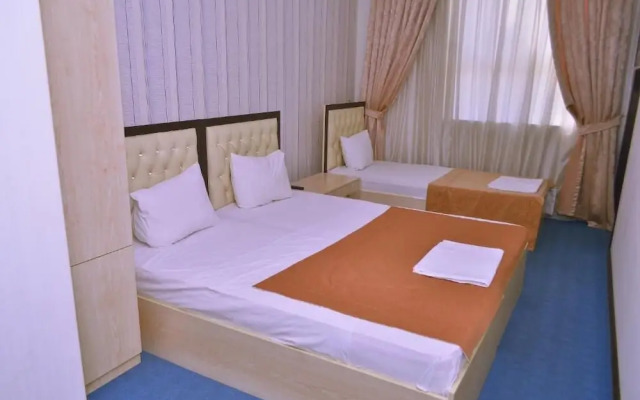 Riva Hotel