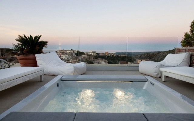 Palazzo Cherubini - Pools & Wellness