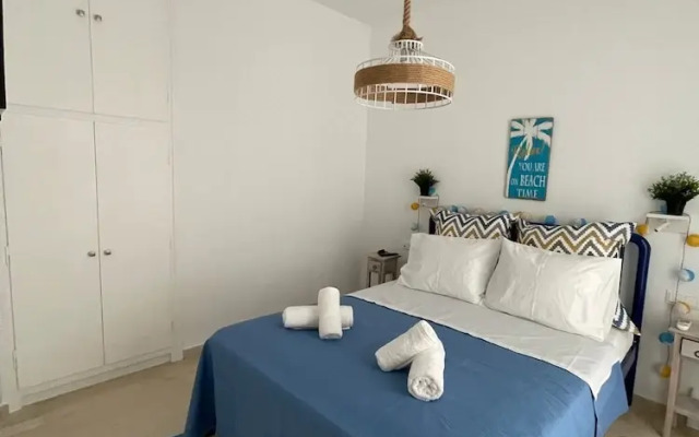 Zen Beach House in Tinos 2