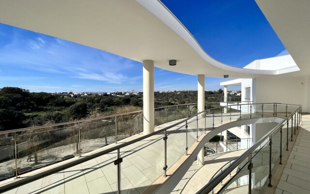 Albufeira Forest View With Pool