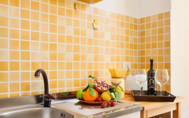 Graceful Holiday Home in Roma Near St Joseph 8