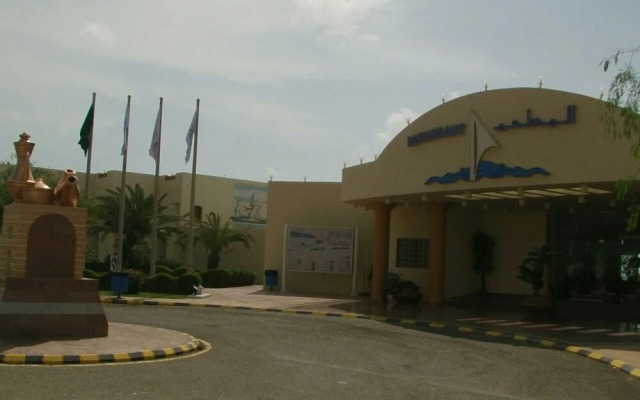 Yanbu Arac Resort - Families Only