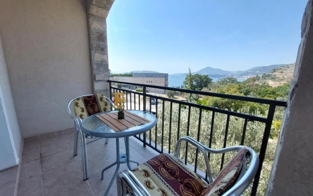 Vala Apartments