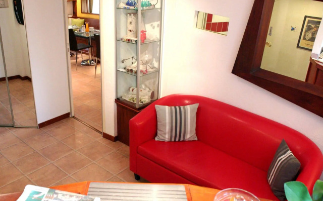 Avaton Hotel