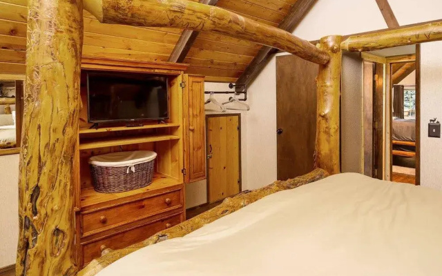 Icicle Ridge Retreat