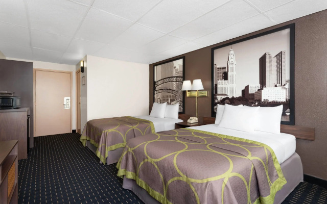 Super 8 by Wyndham Columbus