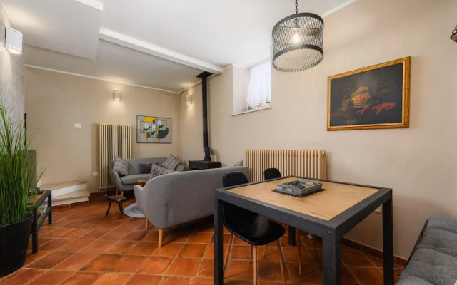 Warm Holiday Home With Terrace