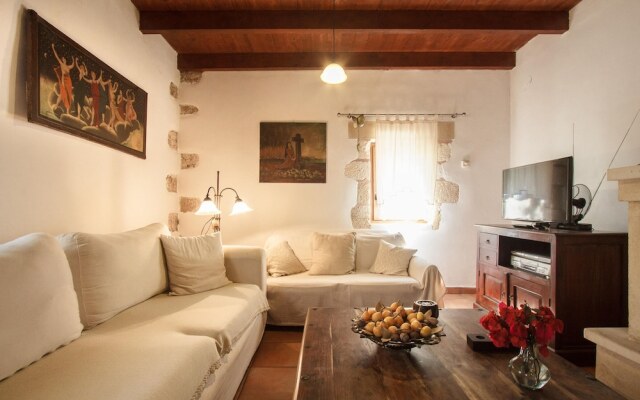 Traditional Elegant Cretan Mansion