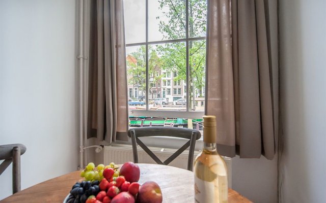 Short Stay Group Carre Apartments