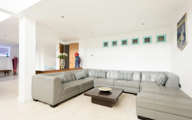 The London Warehouse Apartments