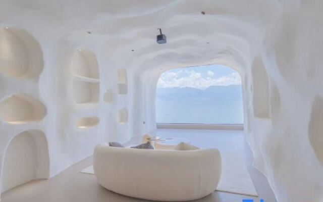 Qinglan Cave Style Light Luxury Sea View Hotel
