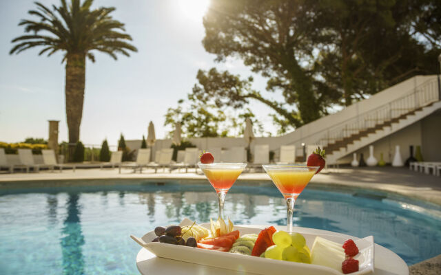 Hotel ILUNION Caleta Park