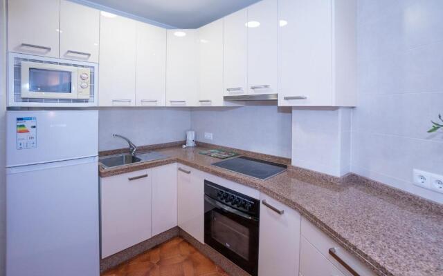Edf. las Palmeras 2º 40