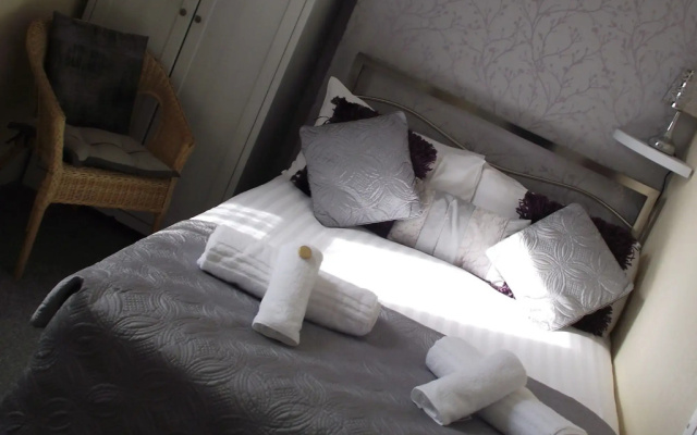 Carlton Lodge - Guest house