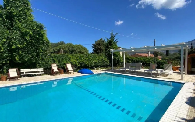 Sunrise Inn Hotel
