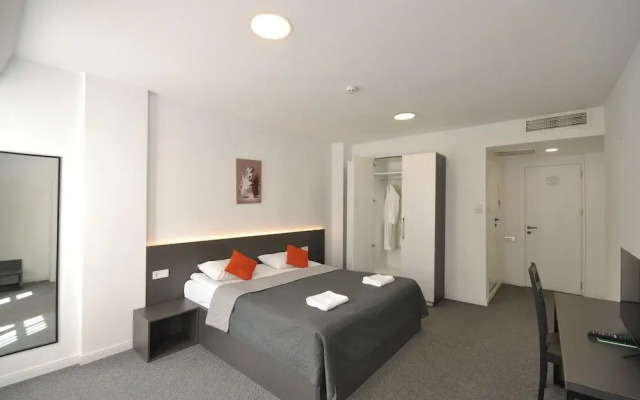 Meidan INN