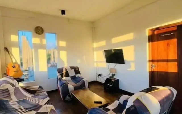 The Budget White House Nuwaraelliya