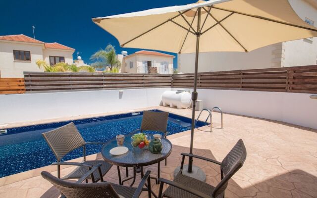 Cyprus Villa Malama 8 Gold