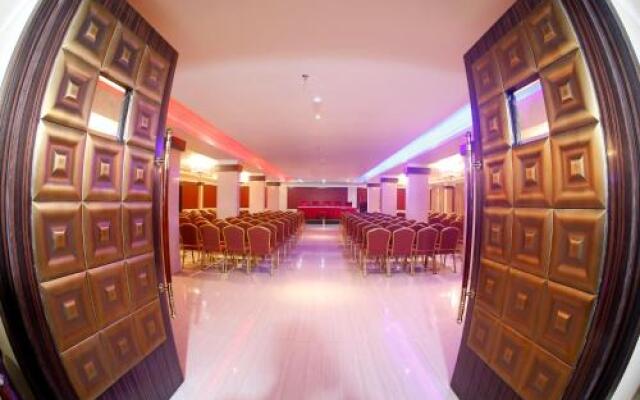 Hotel Park Residency