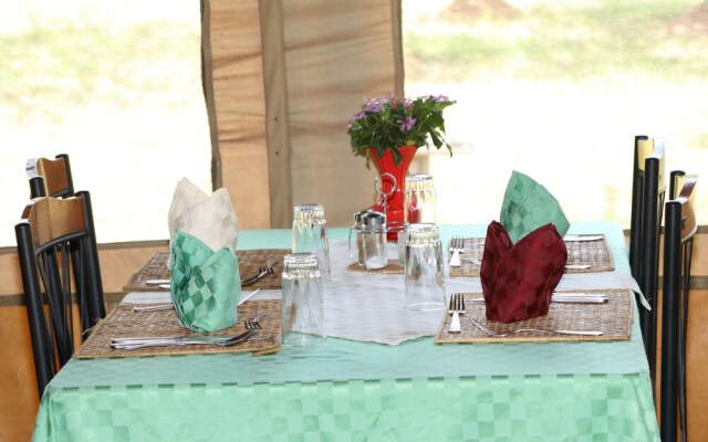 ELangata Olerai Luxury Camp