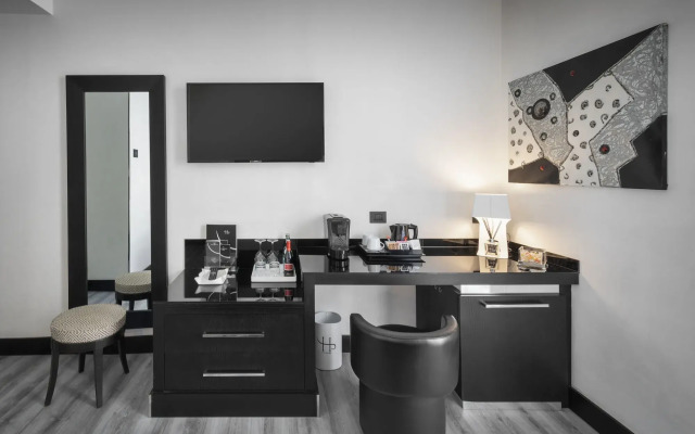 LHP Hotel Napoleon