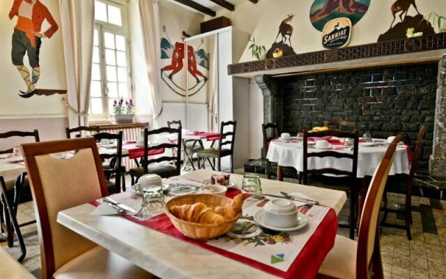 Logis Hotel De France