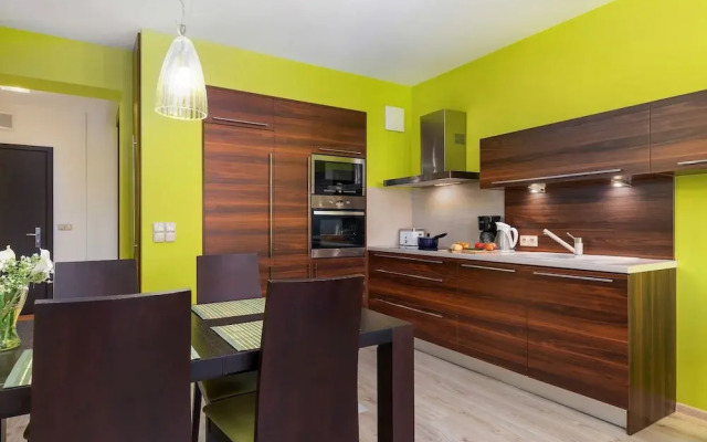 Private Apartments in Seaside SPA Hotel by Renters