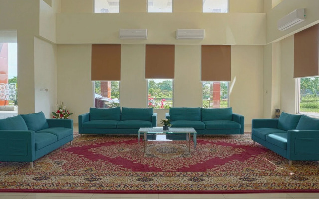 OYO 3269 Hotel Grand Sayang Park Makassar