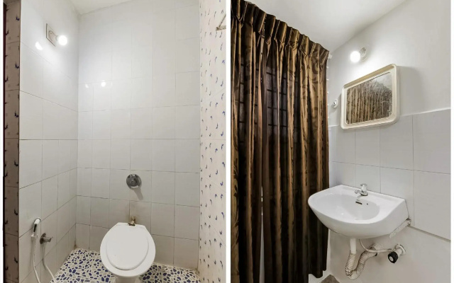 Sushma Lodge by OYO Rooms