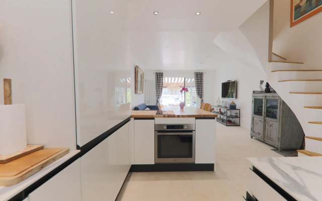 Attractive Holiday Home in Port Grimaud With Jetty