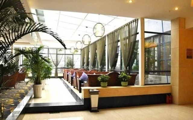 Chengdu Shangdong Hotel