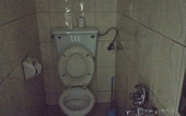 Deira Hotel Ltd