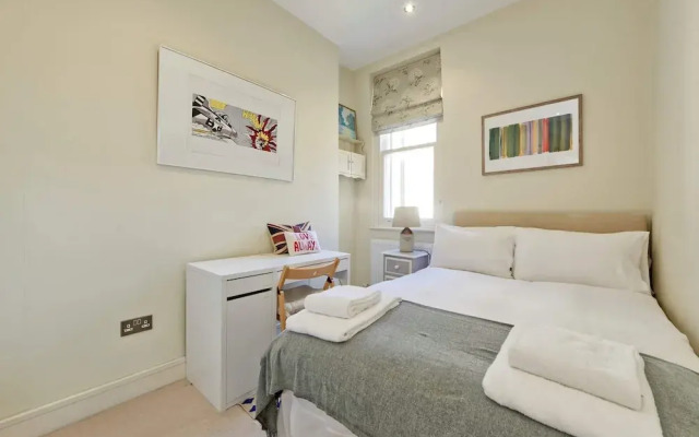 Spacious 3-bedroom Apartment in Earls Court