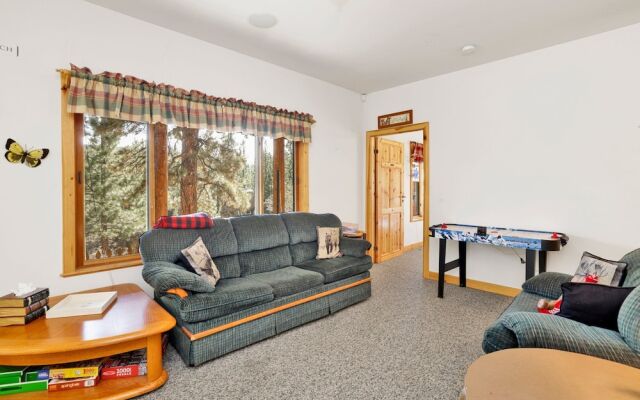 Castle Crag LOG Cabin #2392