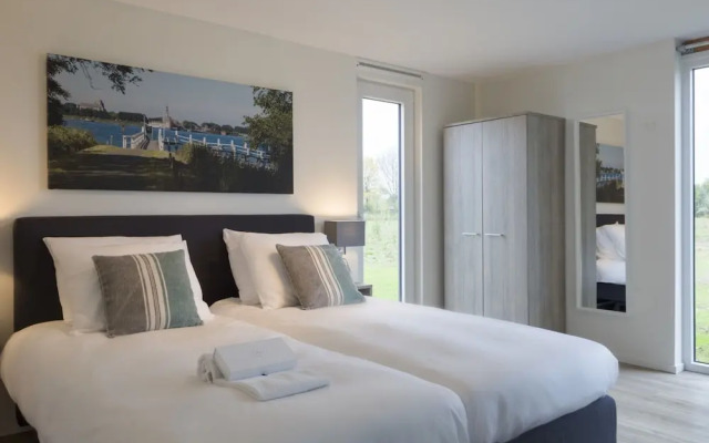 Modern Villa nr Lake Veere